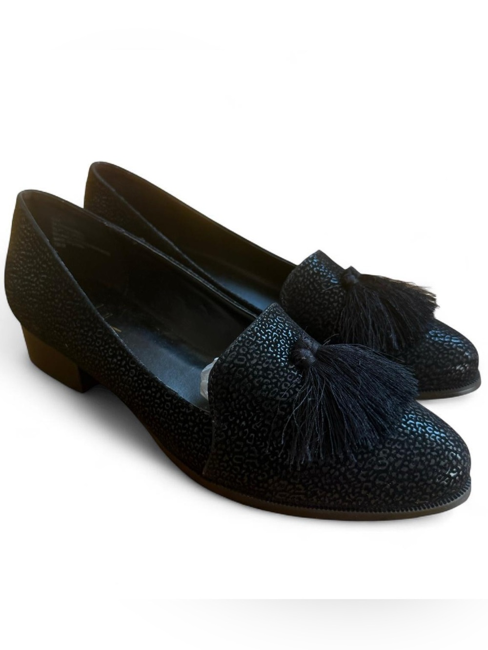 Nicole Miller Black Velvet Loafers Size 6